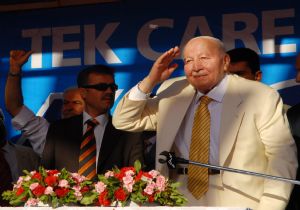 'Bizi yalnız bıraktın Hocam!'